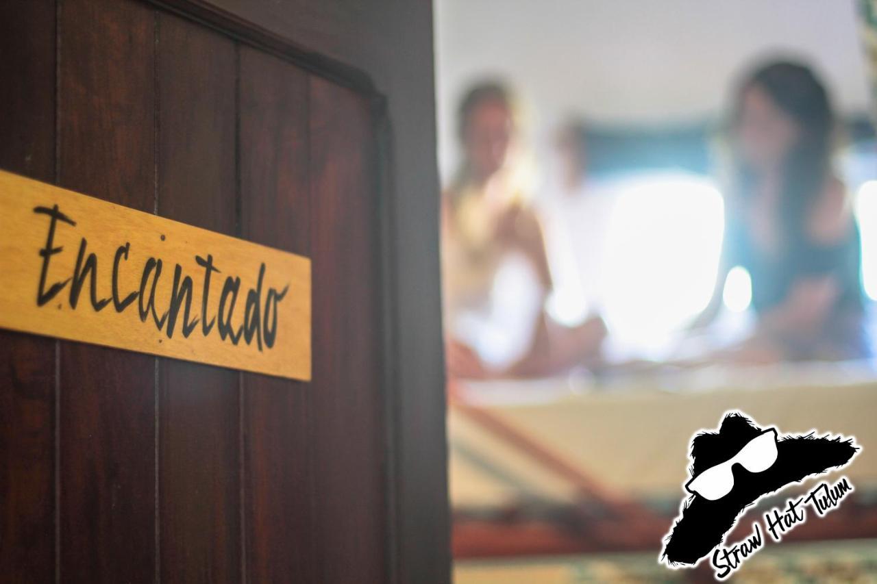 Straw Hat Hostel & Rooftop Bar Тулум Екстериор снимка