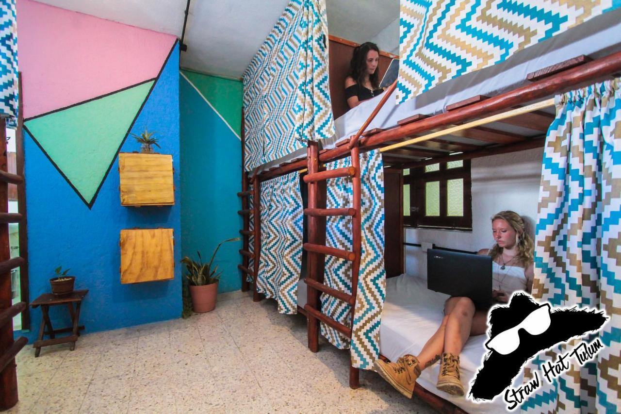 Straw Hat Hostel & Rooftop Bar Тулум Екстериор снимка