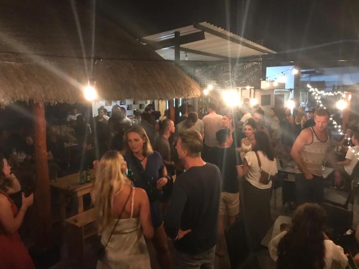 Straw Hat Hostel & Rooftop Bar Тулум Екстериор снимка