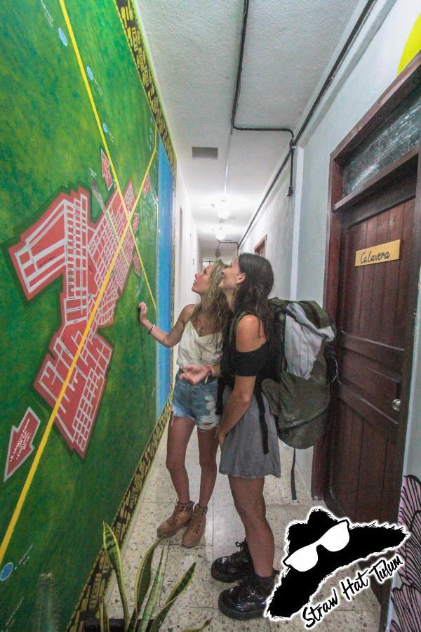 Straw Hat Hostel & Rooftop Bar Тулум Екстериор снимка