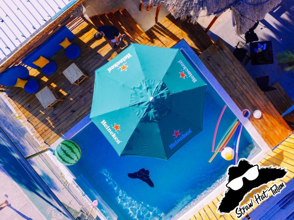 Straw Hat Hostel & Rooftop Bar Тулум Екстериор снимка